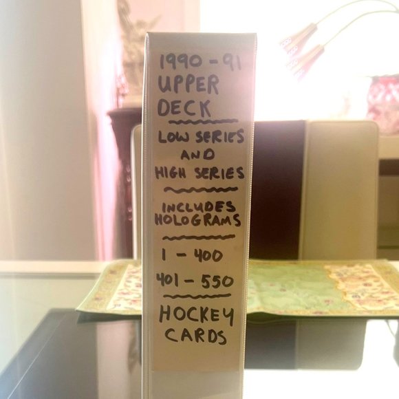 1990-1991 Upper Deck NHL Hockey Card Set! - Picture 1 of 16